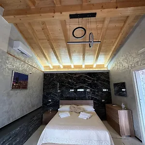 Testa House Apartman